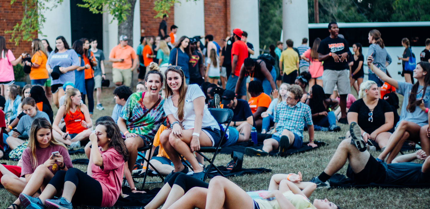 Mercer Students on campus